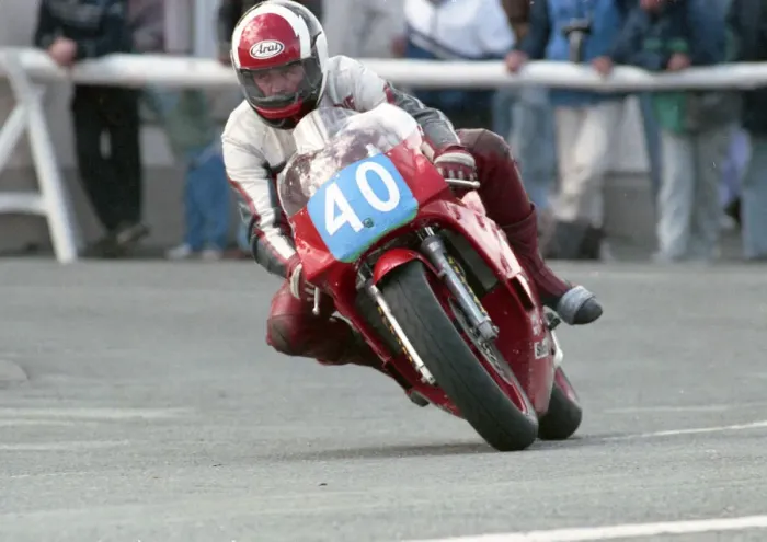 Framed Print : Martin Ayles (Honda) 1990 Junior Manx Grand Prix