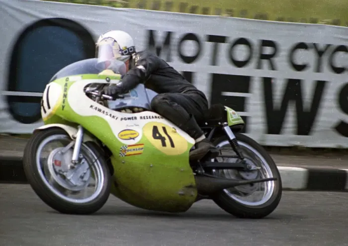 Framed Print : Martin Carney (Kawasaki) 1970 Senior TT Framed Print : Martin Carney (Kawasaki) 1970 Senior TT