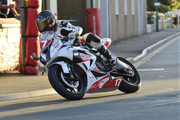 Martin Mourra (Kawasaki) 2014 Newcomers A Manx Grand Prix