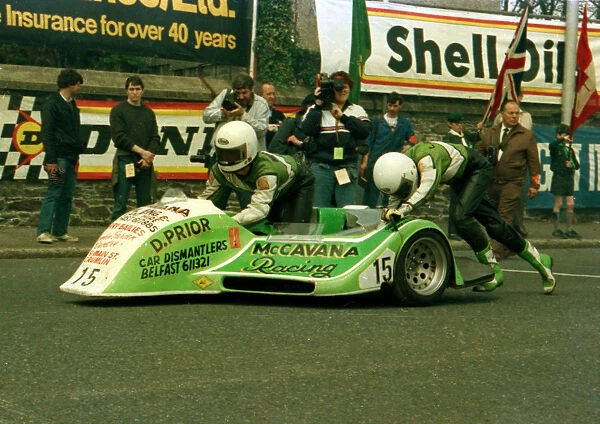 Martin Murphy & Alan Langton (Yamaha) 1986 Sidecar TT