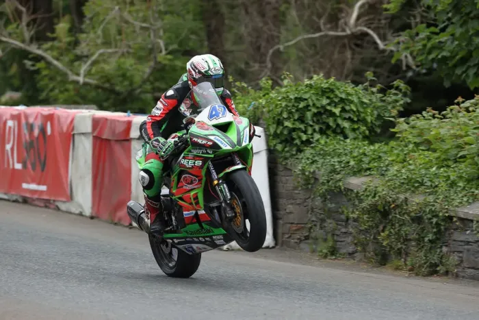 Framed Print : Matthew Rees (Kawasaki) 2022 Supersport TT Framed Print : Matthew Rees (Kawasaki) 2022 Supersport TT
