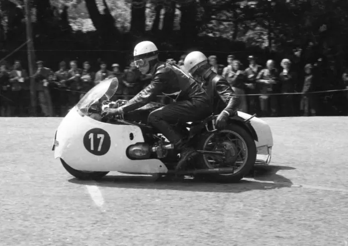 Framed Print : Max Deubel & Horst Hohler (BMW) 1960 Sidecar TT Framed Print : Max Deubel & Horst Hohler (BMW) 1960 Sidecar TT