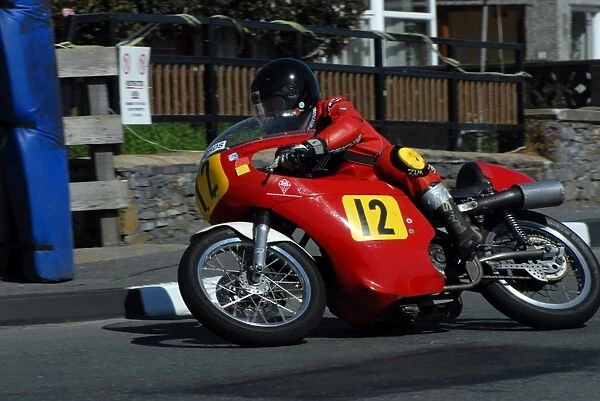 Meredydd Owen (Seeley G50) 2009 Pre TT Classic