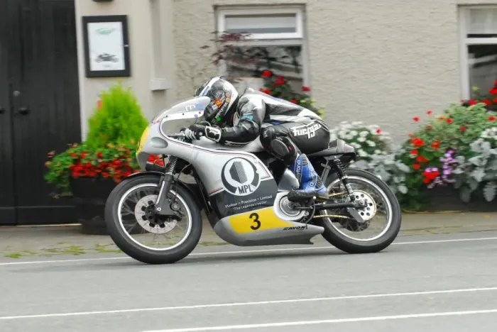Framed Print : Michael Dunlop (Norton) 2015 500cc Classic TT Framed Print : Michael Dunlop (Norton) 2015 500cc Classic TT