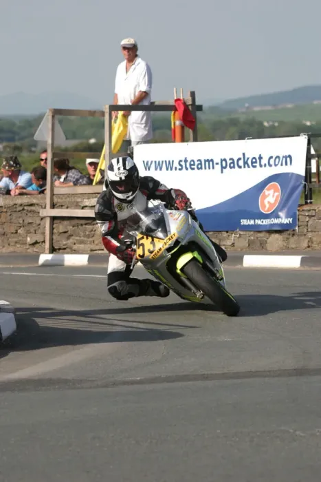 Framed Print : Michael Dunlop (Yamaha) 2007 Steam Packet Races
