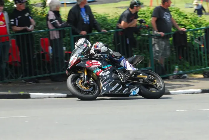 Framed Print : Michael Dunlop (Yamaha) 2016 Supersport 2 TT Framed Print : Michael Dunlop (Yamaha) 2016 Supersport 2 TT