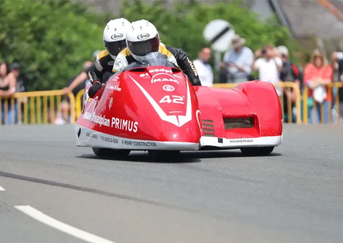 Framed Print : Michael Jackson & Harry Payne (DMR Suzuki) 2018 Sidecar TT Framed Print : Michael Jackson & Harry Payne (DMR Suzuki) 2018 Sidecar TT