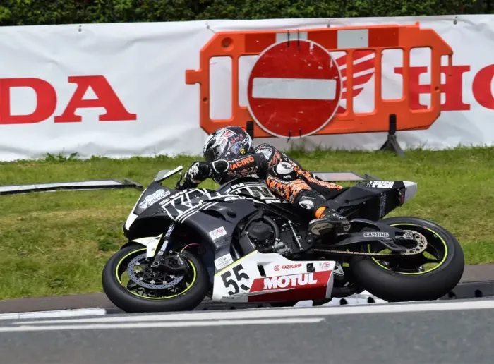 Framed Print : Michael Russell (Suzuki) 2019 Senior TT Framed Print : Michael Russell (Suzuki) 2019 Senior TT
