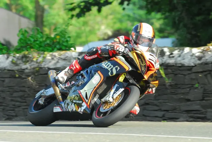 Framed Print : Michael Rutter (BMW) 2018 Superbike TT Framed Print : Michael Rutter (BMW) 2018 Superbike TT