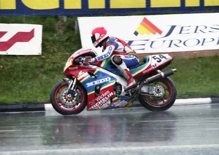Framed Print : Michael Rutter (Medd Honda) 1994 Formula One TT