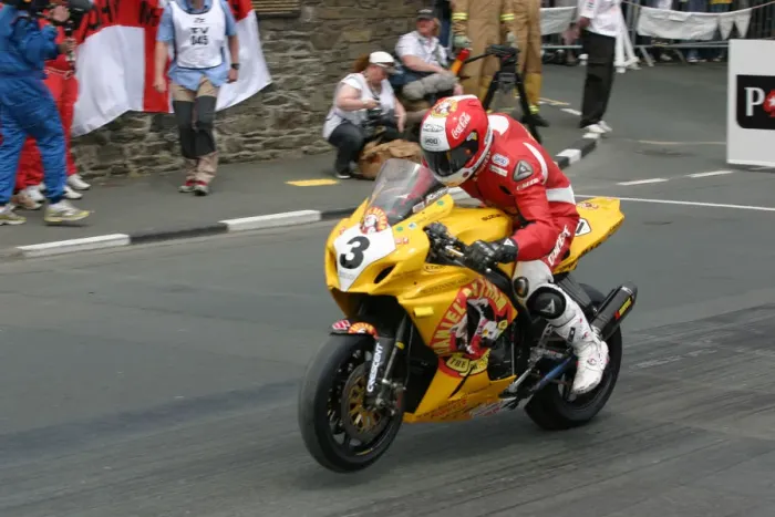 Framed Print : Michael Rutter (Suzuki) 2009 Superbike TT Framed Print : Michael Rutter (Suzuki) 2009 Superbike TT