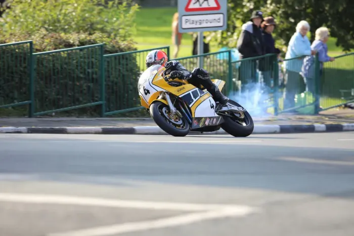 Framed Print : Michael Rutter (Yamaha) 2019 Superbike Classic TT Framed Print : Michael Rutter (Yamaha) 2019 Superbike Classic TT