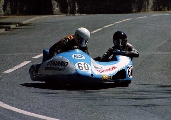 Michael Staiano & Peter Willis (Windle Yamaha) 1982 Sidecar TT