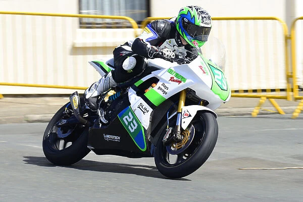 Michael Sweeney (Kawasaki) 2014 Lightweight TT