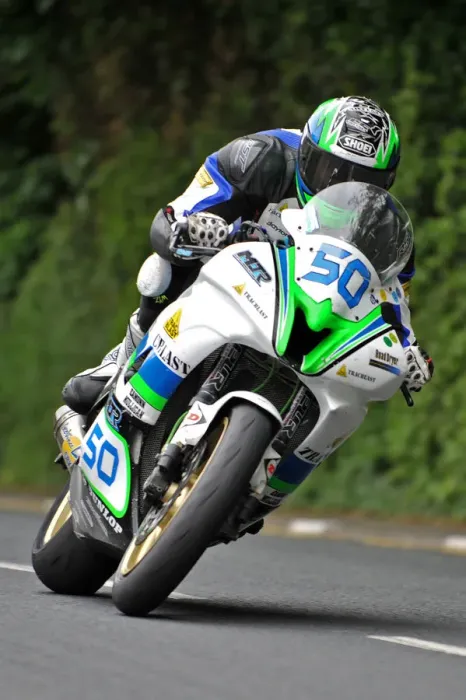Framed Print : Michael Sweeney (Yamaha) 2014 Supersport TT Framed Print : Michael Sweeney (Yamaha) 2014 Supersport TT