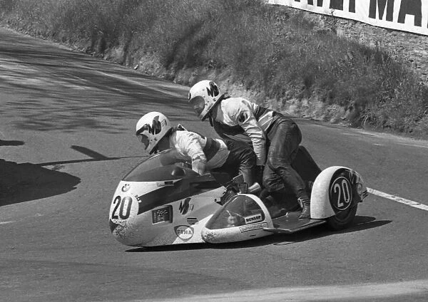 Michel Vanneste & Serge Vanneste (BMW) at Quarter Bridge: 1973 500 Sidecar TT