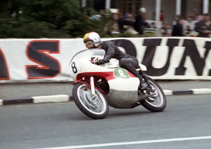Framed Print : Michelle Duff (Yamaha) 1965 Lightweight TT Framed Print : Michelle Duff (Yamaha) 1965 Lightweight TT