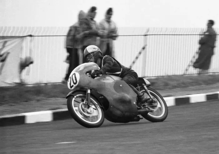 Framed Print : Michio Ichino (Suzuki) 1961 Ultra Lightweight TT