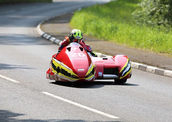 Mick Alton & Stephen Bonney (LCR Suzuki) 2019 Sidecar TT
