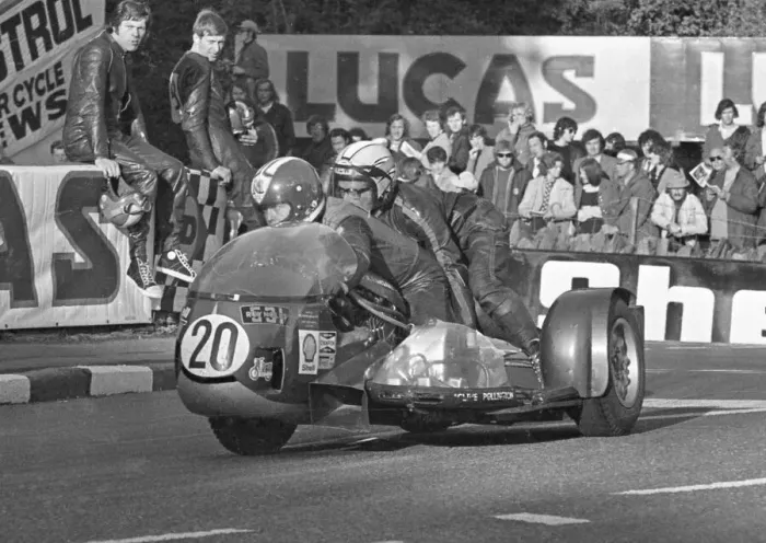 Framed Print : Mick Boddice & Kenny Williams (Kawasaki) 1973 750 Sidecar TT Framed Print : Mick Boddice & Kenny Williams (Kawasaki) 1973 750 Sidecar TT