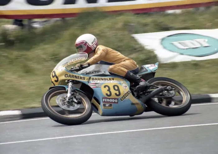 Framed Print : Mick Chatterton (Maxton Yamaha) 1980 Senior TT Framed Print : Mick Chatterton (Maxton Yamaha) 1980 Senior TT