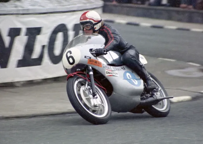 Framed Print : Mick Chatterton (Yamaha) 1971 Junior TT Framed Print : Mick Chatterton (Yamaha) 1971 Junior TT
