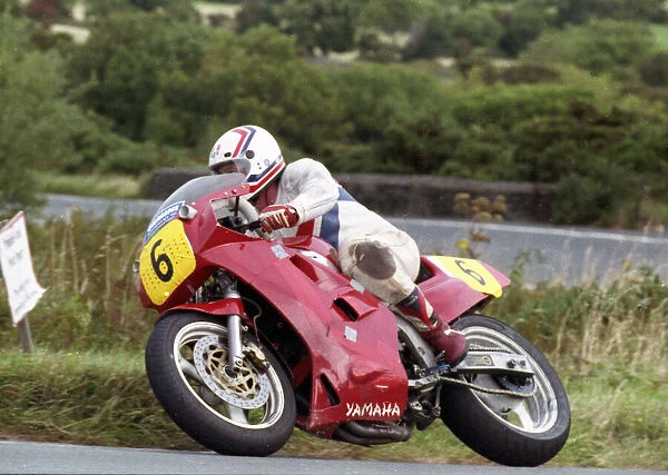 Mick Edwards (Yamaha) 1992 Newcomers Manx Grand Prix