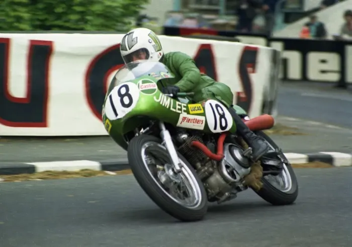 Framed Print : Mick Grant (Jim Lee Norton) 1971 Formula 750 TT