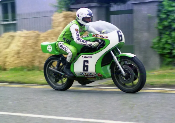 Framed Print : Mick Grant (Kawasaki) 1977 Classic TT Framed Print : Mick Grant (Kawasaki) 1977 Classic TT