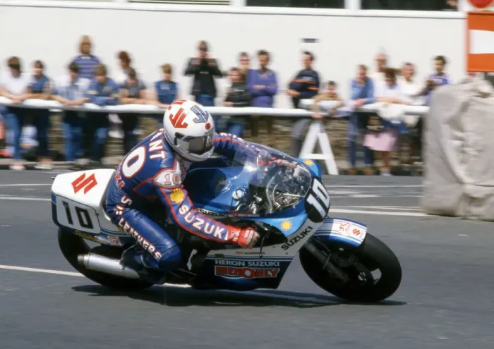 Framed Print : Mick Grant (Suzuki) 1984 Formula One TT Framed Print : Mick Grant (Suzuki) 1984 Formula One TT