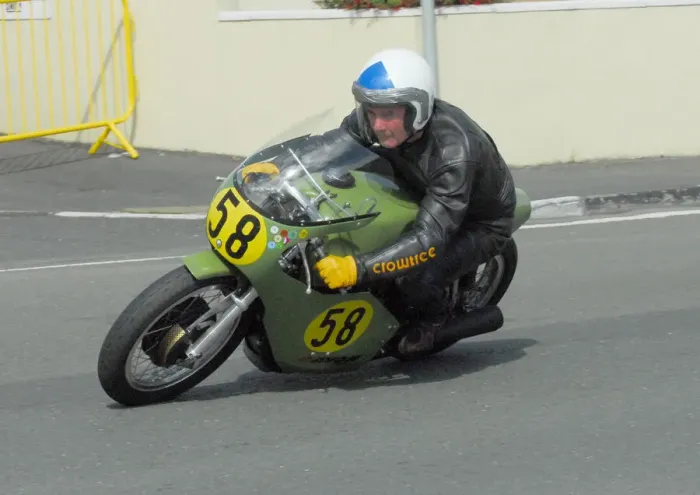 Framed Print : Mick Moreton (Paton) 2016 Senior Classic TT Framed Print : Mick Moreton (Paton) 2016 Senior Classic TT
