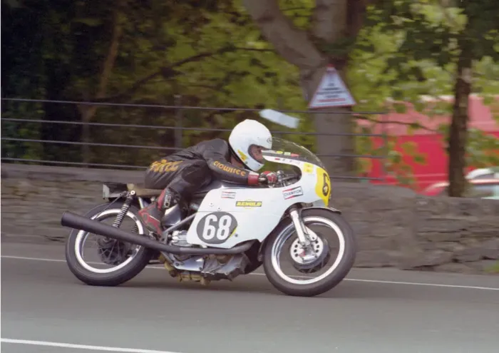 Framed Print : Mick Moreton (Seeley Matchless) 2002 Senior Classic Manx Grand Prix Framed Print : Mick Moreton (Seeley Matchless) 2002 Senior Classic Manx Grand Prix