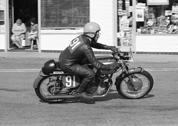 Mick Taylor (Ducati) 1972 Production TT