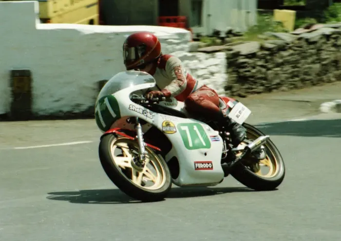 Framed Print : Mick Williams (Yamaha) 1984 Junior TT
