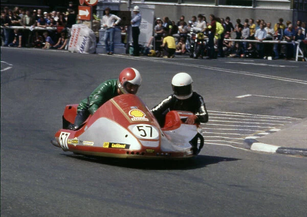 Mick Wortley & Alan Fisher (Suzuki) 1982 Sidecar TT