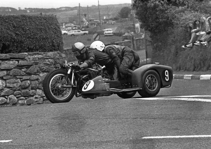 Framed Print : Mick Wortley & John Dovey (MDW) 1974 Southern 100 Framed Print : Mick Wortley & John Dovey (MDW) 1974 Southern 100