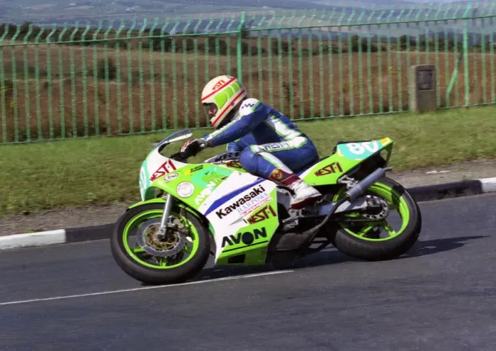 Framed Print : Mike Baxter (Kawasaki) 1990 Junior Manx Grand Prix Framed Print : Mike Baxter (Kawasaki) 1990 Junior Manx Grand Prix