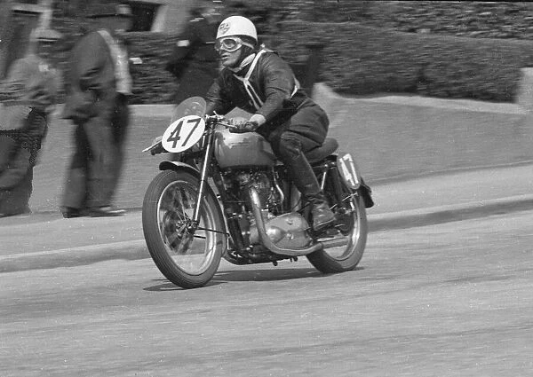 Mike Brookes (Triumph) 1954 Clubman Senior TT