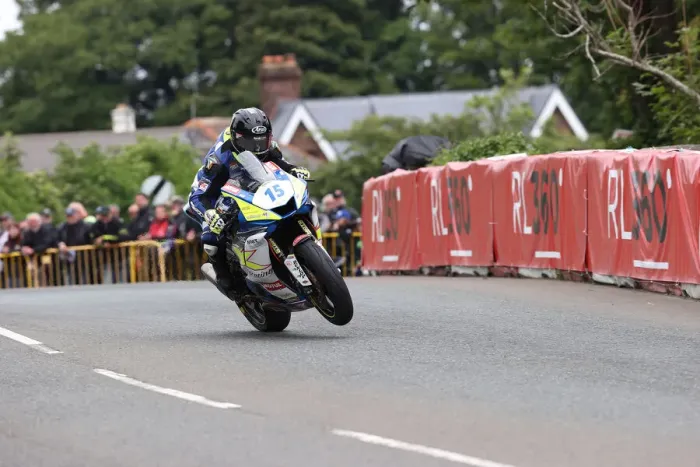 Framed Print : Mike Browne (Yamaha) 2022 Supersport TT Framed Print : Mike Browne (Yamaha) 2022 Supersport TT