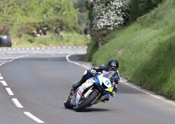 Framed Print : Mike Browne (Yamaha) 2022 Supersport TT