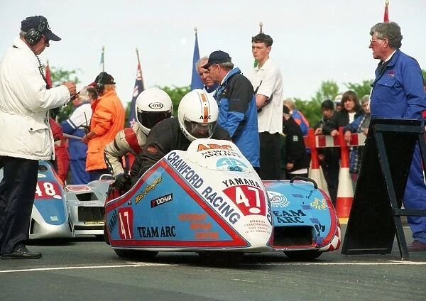 Mike Crawford & Steve Taylor (ARC Yamaha) 2000 Sidecar TT