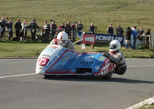Mike Crawford & Steve Taylor (ARC Yamaha) 1999 Sidecar TT