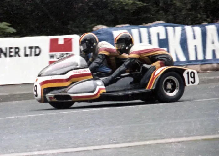 Framed Print : Mike Joyce & Alan Collins (Suzuki) 1979 Sidecar TT Framed Print : Mike Joyce & Alan Collins (Suzuki) 1979 Sidecar TT