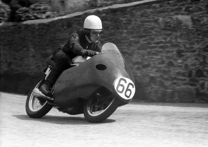Framed Print : Mike O Rourke (Norton) 1957 Junior TT Framed Print : Mike O Rourke (Norton) 1957 Junior TT