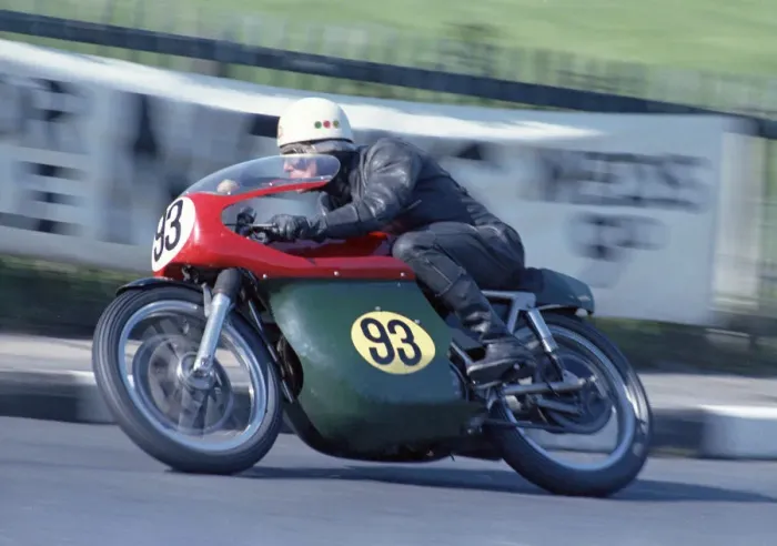 Framed Print : Bill Milne (Matchless) 1967 Senior Manx Grand Prix Framed Print : Bill Milne (Matchless) 1967 Senior Manx Grand Prix
