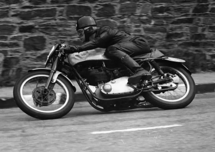 Framed Print : Morrie Lowe (BSA) 1955 Junior TT Framed Print : Morrie Lowe (BSA) 1955 Junior TT
