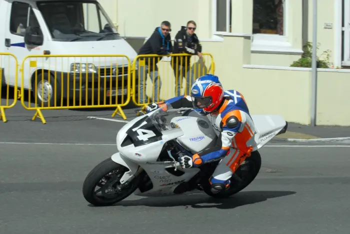 Framed Print : Murray McConnachie (Triumph) 2016 Junior Manx Grand Prix Framed Print : Murray McConnachie (Triumph) 2016 Junior Manx Grand Prix