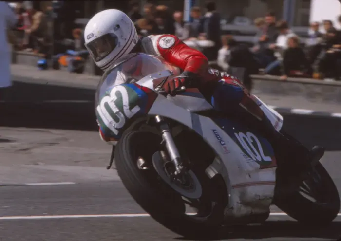 Framed Print : Neil Chorley (Yamaha) 1983 Lightweight Manx Grand Prix Framed Print : Neil Chorley (Yamaha) 1983 Lightweight Manx Grand Prix