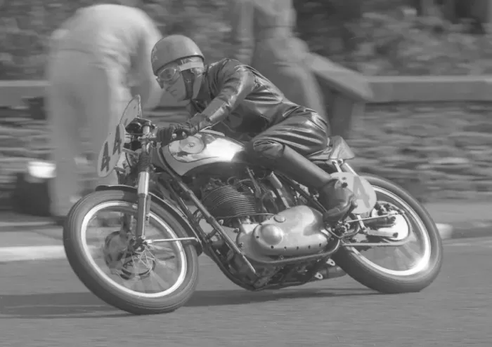 Framed Print : Neil Kelly (BSA) 1960 Junior Manx Grand Prix Framed Print : Neil Kelly (BSA) 1960 Junior Manx Grand Prix
