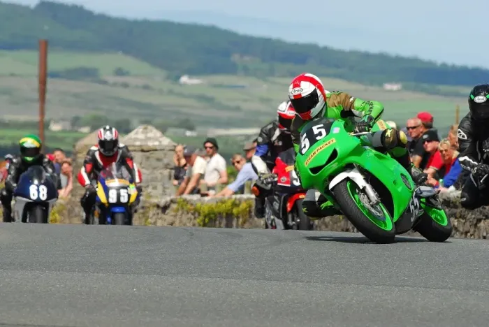Framed Print : Neil Pearson (Kawasaki) 2015 Southern 100 Framed Print : Neil Pearson (Kawasaki) 2015 Southern 100